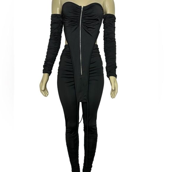 SOLD! Elegant Black Off-Shoulder Pants Set - Picture 8 of 14